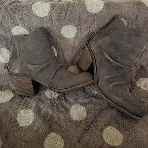 Ankle booties